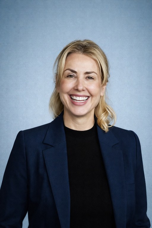 Claudia van der Laag